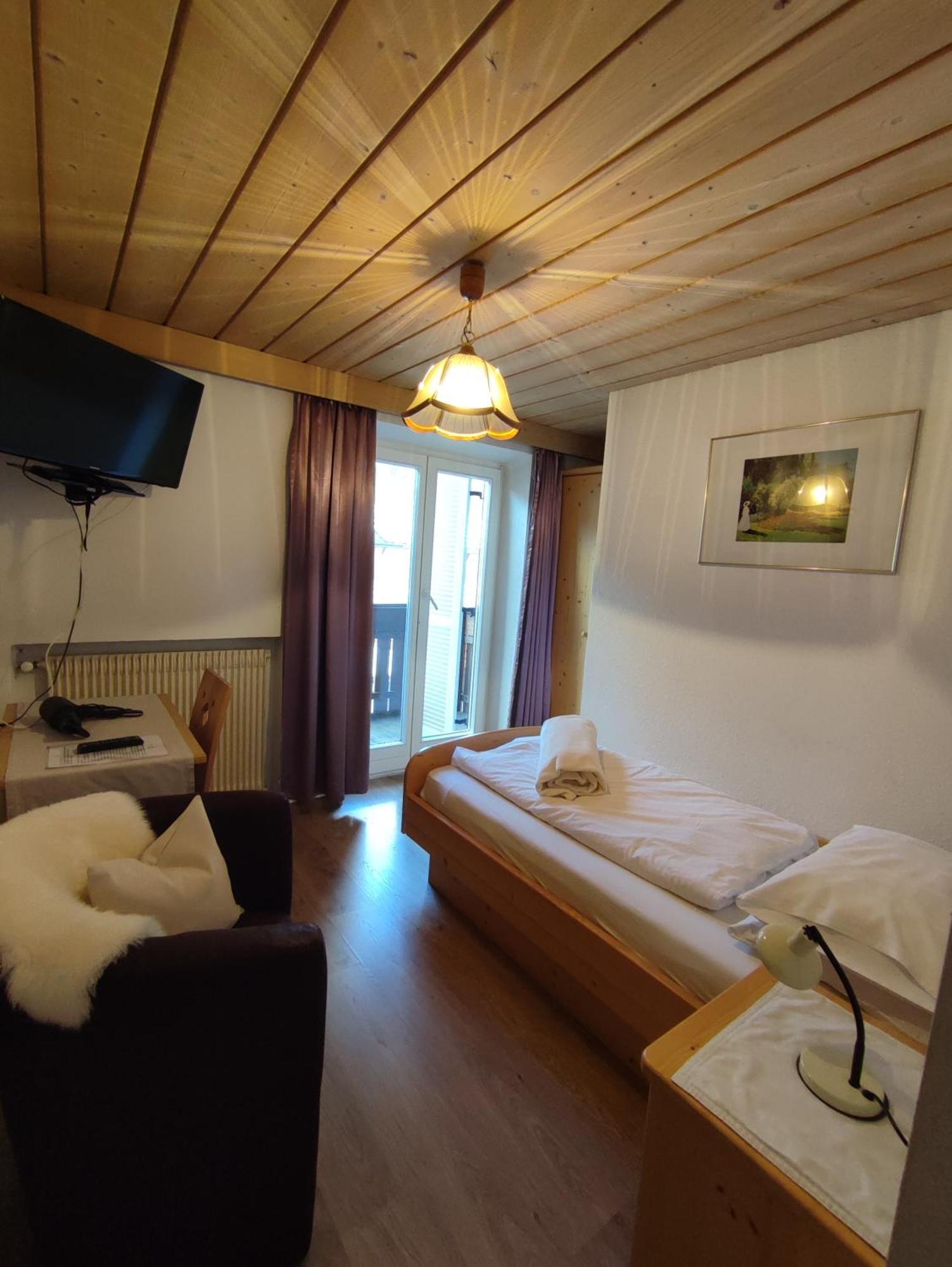Garni Hattlerhof 2* Brunico